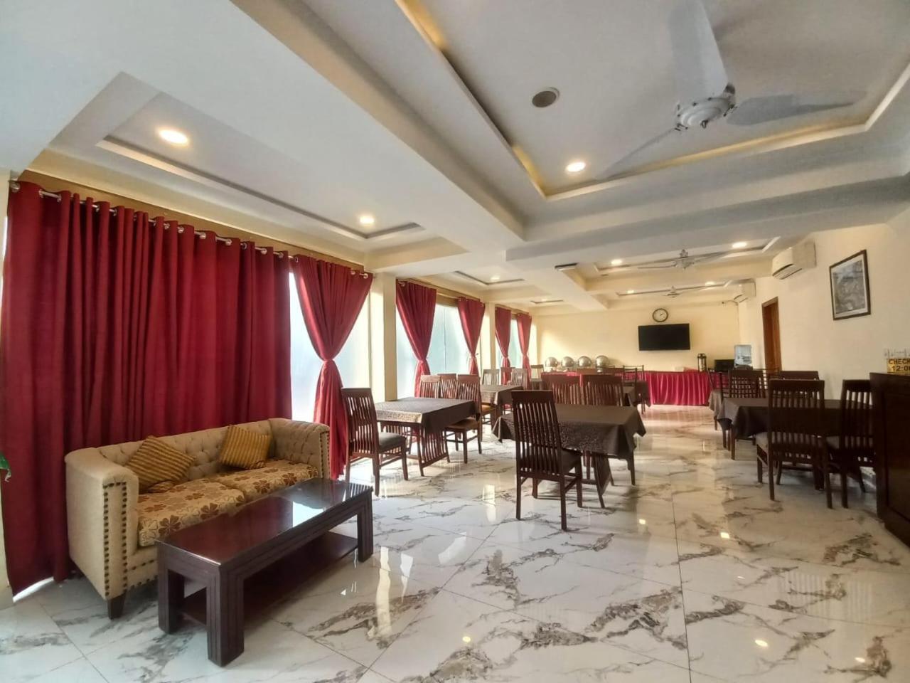 Hotel Diplomat 伊斯兰堡 外观 照片
