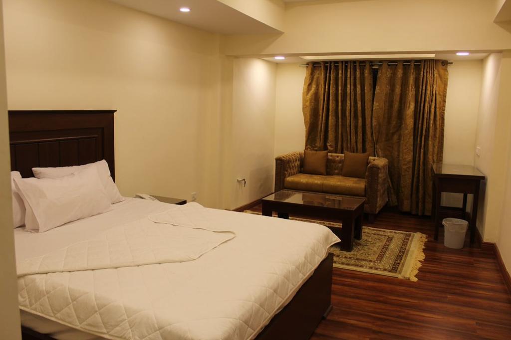 Hotel Diplomat 伊斯兰堡 外观 照片