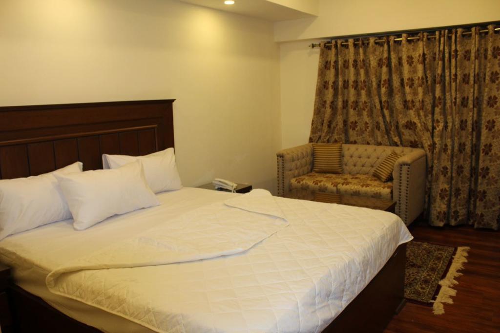 Hotel Diplomat 伊斯兰堡 外观 照片