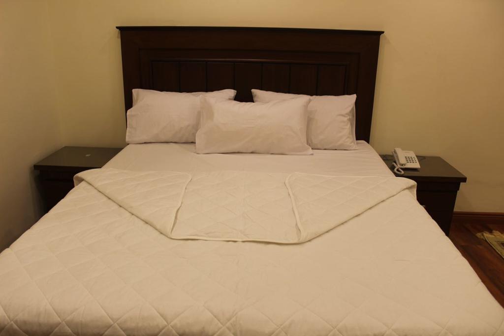 Hotel Diplomat 伊斯兰堡 外观 照片